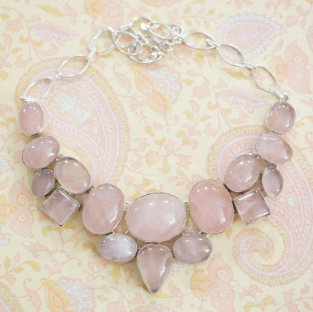 COLLAR CUARZO ROSA